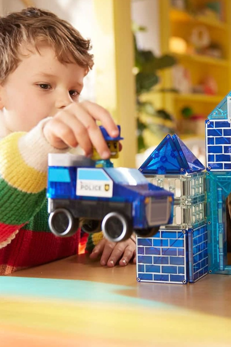 Magna-Tiles — ce trebuie să știi înainte să cumperi și ce seturi să alegi în 2026