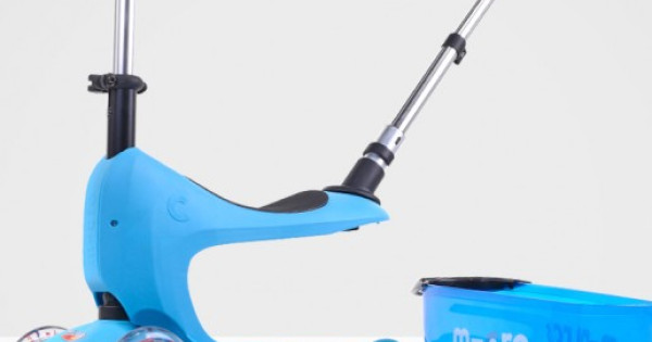 Trotineta Mini Micro 2 Go Deluxe Plus Blue 3 Roti Sezut Bara Impins Copii Albastra