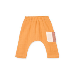 Pantaloni-șalvari din muselină de bumbac organic Organic by Feldman - Play of Colors Sun Ochre Pantaloni-șalvari din muselină de bumbac organic Organic by Feldman - Play of Colors Sun Ochre