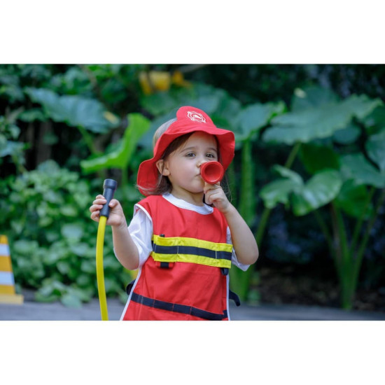 Joc de rol pentru copii  Plan Toys Micul Pompier