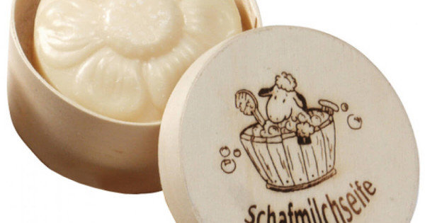 Sapun Cremos Natural Bio Lapte De Oaie Floricica Saling Naturprodukte Cutie Lemn