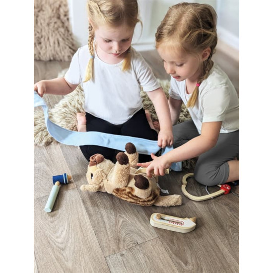 Set de doctor small foot din lemn pentru joc de rol