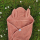 Prosop Summerville Rabbit Misty Rose cu glugă și urechiușe, din bumbac organic GOTS, pentru bebeluși Prosop Summerville Rabbit Misty Rose cu glugă și urechiușe, din bumbac organic GOTS, pentru bebeluși